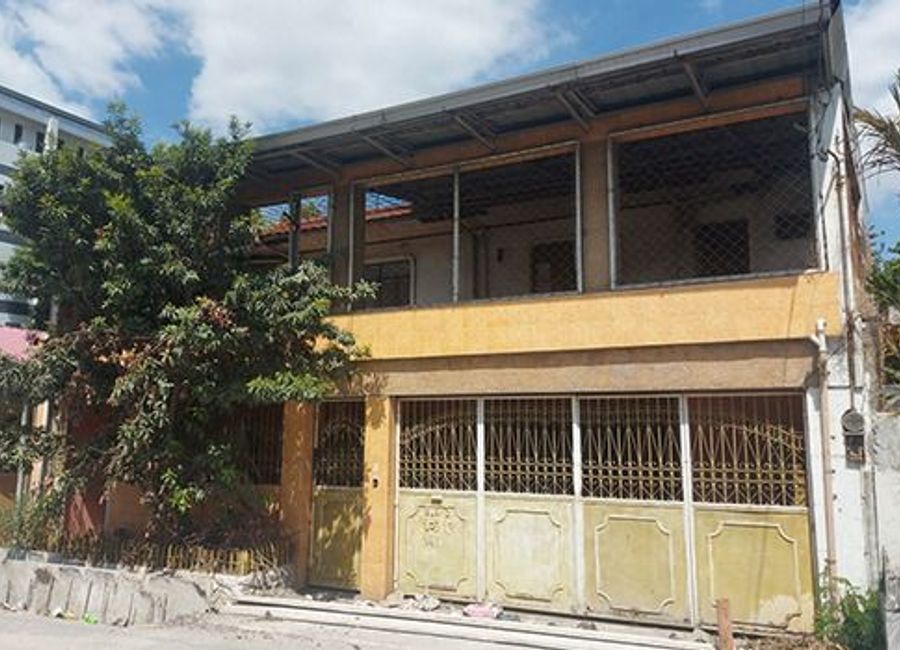 [05079-A-101] Apartment for sale at Silangan Subdivision in Caloocan City