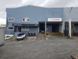 WAREHOUSE FOR LEASE - Prime Warehouse & Office