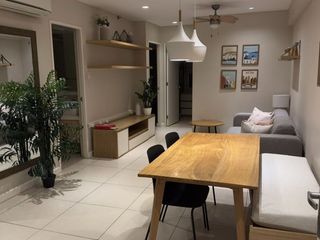 For Lease: 2BR with Parking at 53 Benitez