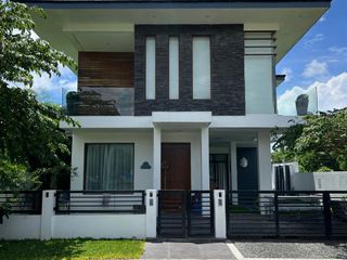Playa Laiya 4 bedroom House and Lot for sale in Batangas City