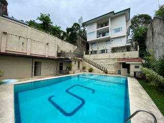 HOUSE FOR RENT in Ma. Luisa Banilad , Cebu