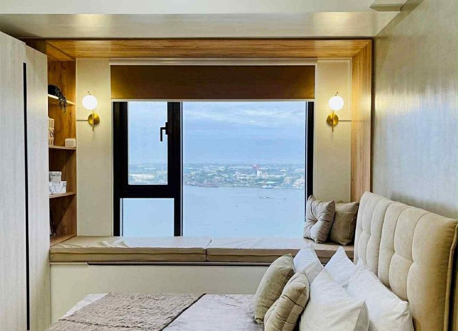 FOR SALE - STUDIO FRONT SEAVIEW IN MANDANI BAY, MOVE-IN READY. INTERIOR ...