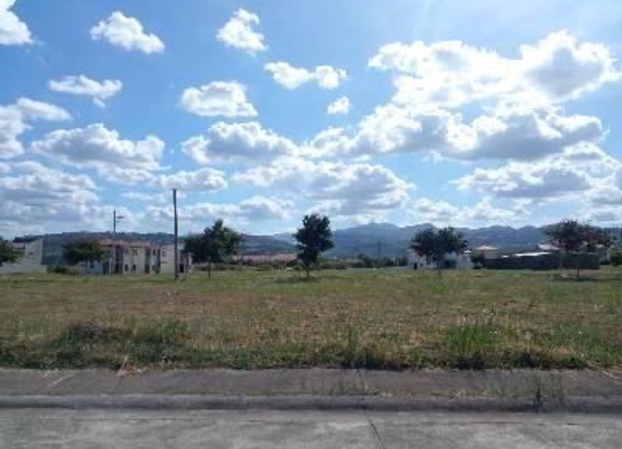 GOOD DEAL LOT FOR SALE IN PAMPANGA 155 SQM NEAR TO SANDBOX PAMPANGA,CLARK AIRPORT