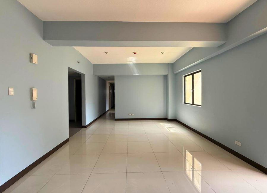 3 Bedroom Condo FOR SALE in Pinecrest Newport City across NAIA Terminal 3