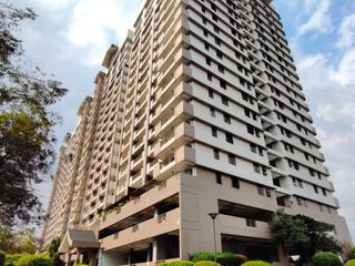 Acacia Estates Taguig Jade Bldg. 57 Sqm 2 Bedroom Bare Unit For Sale