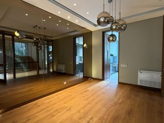 For Rent! Mckinley West Village 4 bedroom House and Lot