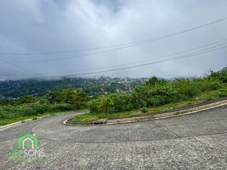 Residential Lot in Pinewoods Golf and Country Club