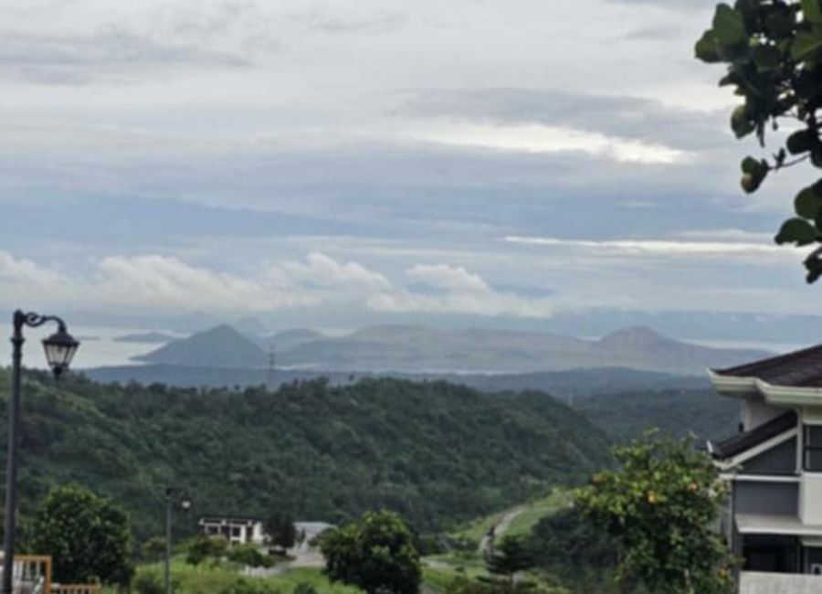 Prime Residential Lot - Domaine Le Jardin, Twin lakes - FOR SALE