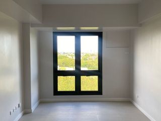 Condominium Unit for Sale/Rent