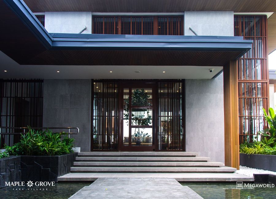 BELOW MARKET VALUE Maple Grove Park Village Premium Residential Lot (Block 20 Lot 3A)