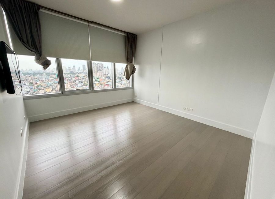 3BR Unit For Sale - Proscenium Sakura