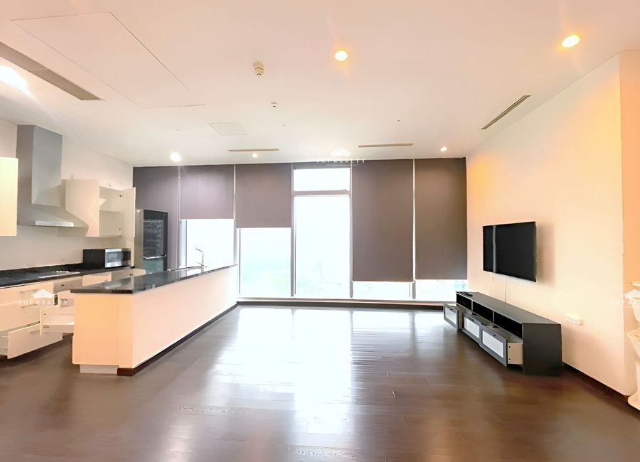 1-Bedroom 1BR Trump Tower Condo for Sale in Makati City