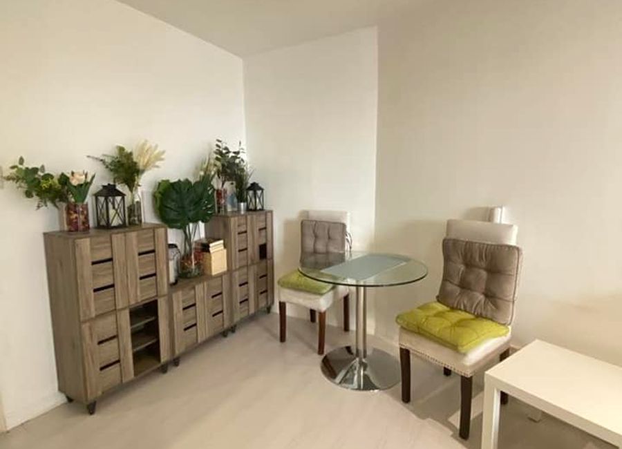 GRAMERCY RESIDENCES: 1BR FOR SALE