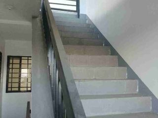 COMMERCIAL HOUSE IN BULACAN WITH 6 BEDROOMS AND 6 TOILET & BATH