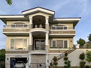 For Sale: 4 Bedroom 4BR House and Lot for Sale in Batangas at Splendido Golf and Country Club