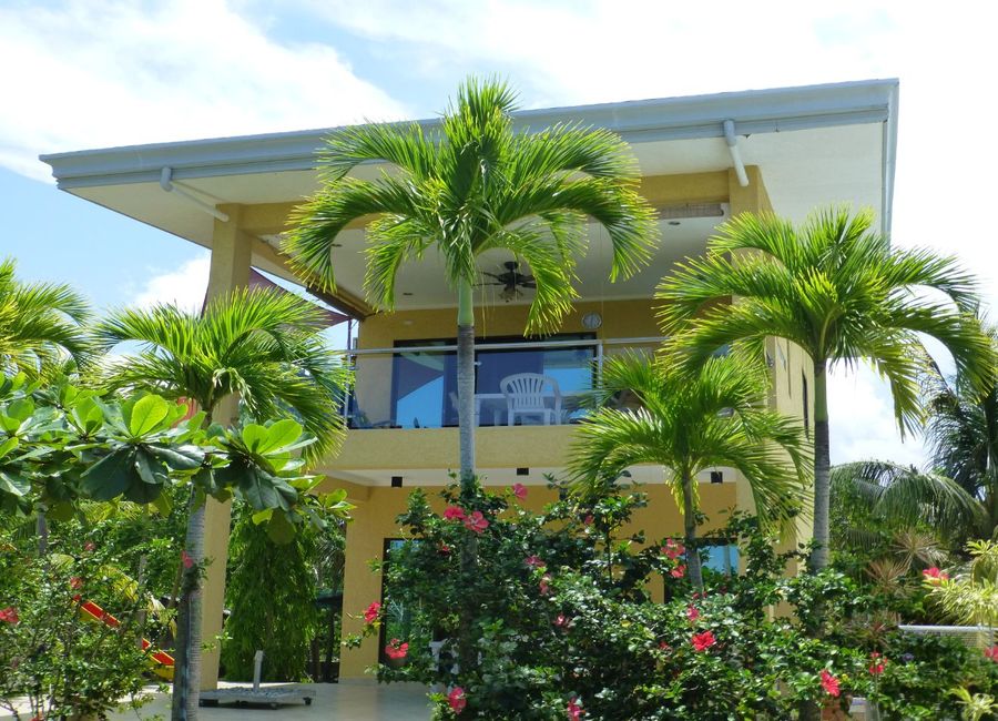 Tropical Villa with pool carport, sea view upper floor