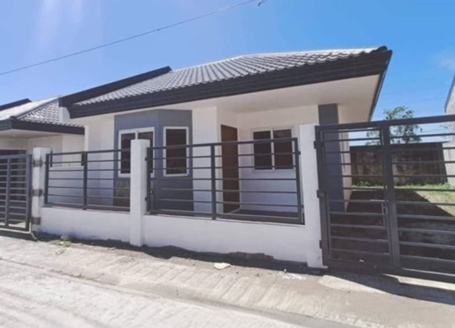 FOR SALE! RFO House and Lot Bungalow in Brgy Dos Hermanas Talisay-AP