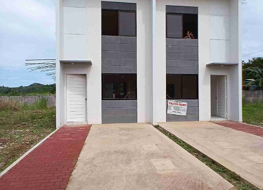 AFFORDABLE PRE SELLING TOWNHOUSE IN BEVERLY HOMES PINUGAY BARAS NEAR MARCOS HIGHWAY