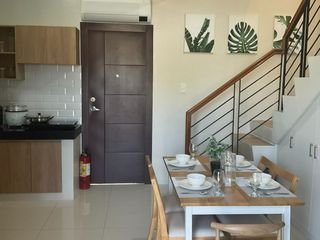 PRESELLING HOUSE AND LOT FOR SALE