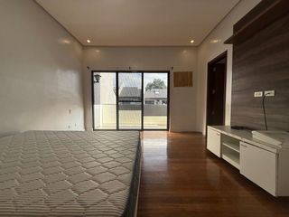 FOR LEASE – Townhouse in Ayala Alabang, Muntinlupa PP CODE: L1703
