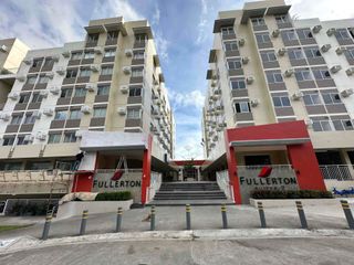 Fullerton Suites