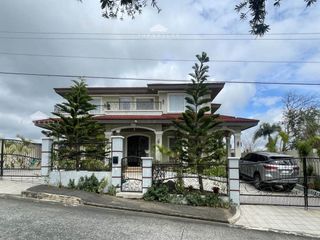 For Sale: 5 Bedroom 5BR House and Lot for Sale in Tagaytay City at Splendido Golf and Country Club