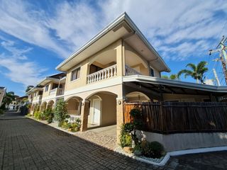 Beach House for Sale in Morong, Bataan