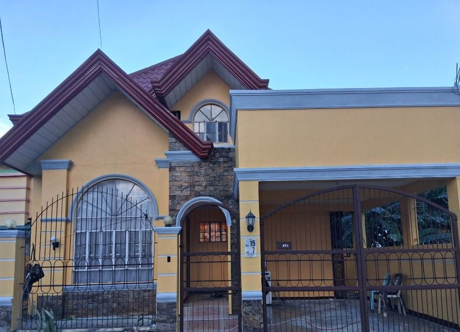 House and Lot for Sale Goldenville Subd Bantug Norte Cabanatuan City