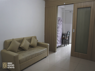 Semi-Furnished 1 Bedroom Unit with balcony for Rent in Unit B030529 Tower 3 Shore Residences Pasay City