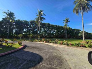 1022 sqm Non-Fairway Cul De Sac  Lot Malarayat Lipa