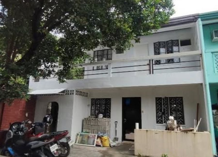 3BR Townhouse for Sale in Valle Verde, Pasig City