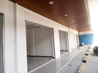 90 sqm. Commercial Space for Rent in Caloocan City *near Monumento, EDSA
