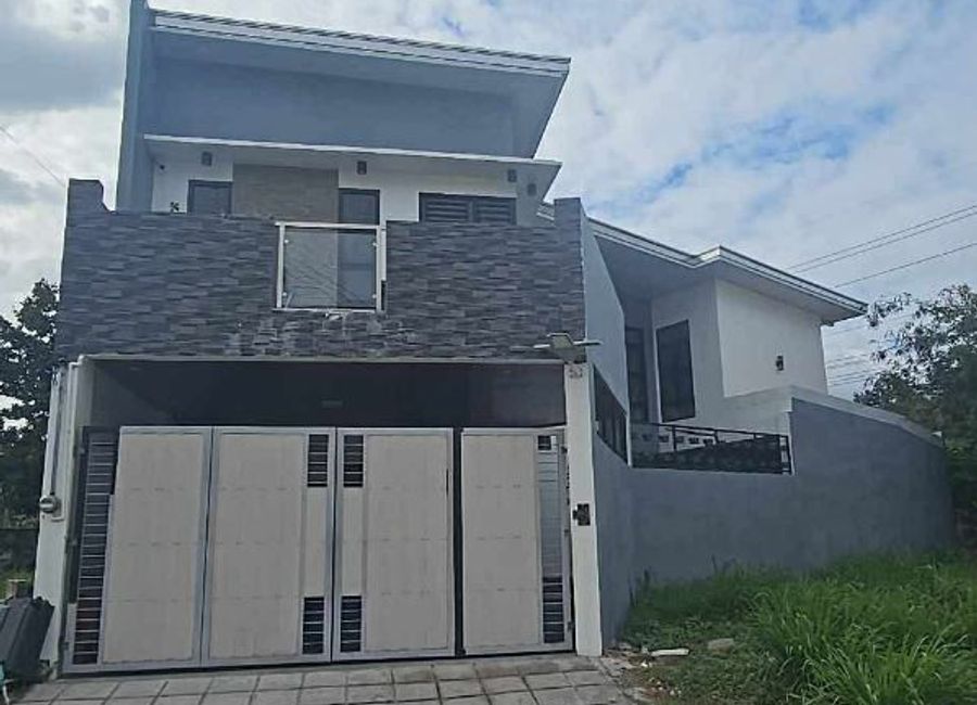 FOR SALE ‼️ TWO-STOREY MODERN ELEGANT HOME WITH POOL IN A PRIME VILLAGE NEAR KOREAN TOWN AND CLARK, PAMPANGA