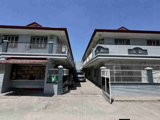 12 units apartment for sale