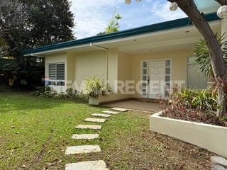 4 Bedroom House for Rent in Dasmarinas Village, Makati City