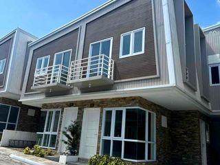 Tagaytay Modern House & Lot For Sale! (income generating)