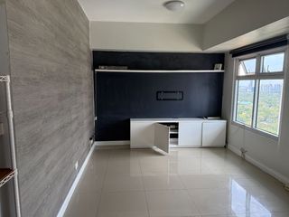 2BR Trion Tower BGC For Sale 80 sqms Narciso Realty