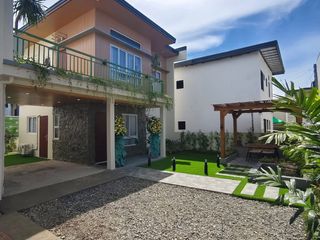 4 Bedrooms House & Lot Close to Megaworld