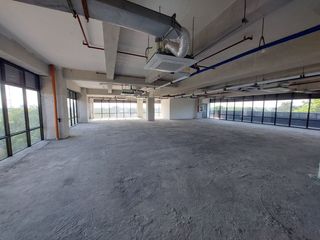 Affordable Office Space for Lease in Commonwealth Quezon City | 540sqm Bare Shell | ₱600/sqm | BPO-Ready | High Floor