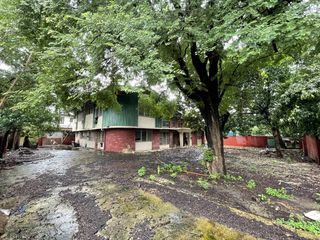 1060sqm Commercial 2-Storey House Ideal for Warehouse, Logistics, Staff House FOR LEASE in Gilmore, New Manila, Quezon City