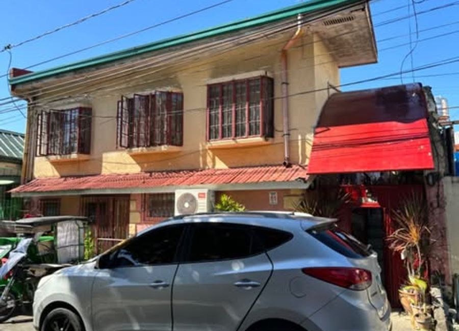 4-Bedroom House for Sale in Las Piñas City *Pilar Village