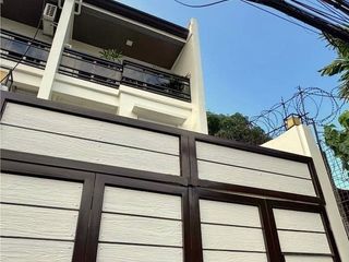 3 Storey 3 Bedroom Townhouse with 2 Car Garage at Plainview Mandaluyong