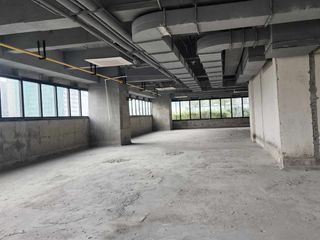 450 sqm Bare Office Space for Lease | VRF Aircon | ₱800/sqm | Prime Commercial Location