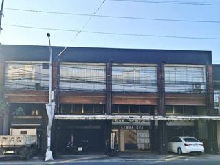Building for Sale in Quezon City - Along Kamuning