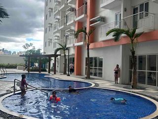 Studio For Rent and Parking Quantum Residences Taft Avenue Beside Arellano