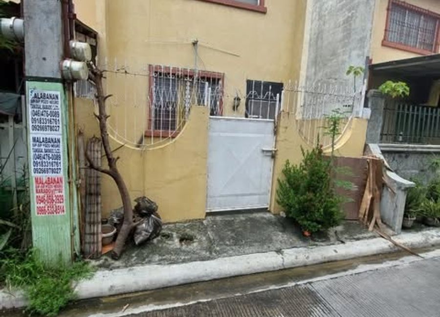 2 Bedrooms Townhouse for Sale in Greengate Homes Cavite