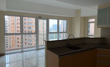 For sale 1 Bedroom Condo with 7 years Rent to Own Term in Venice Tower Emanuele McKinley Hill Taguig