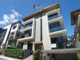 McKinley Hill Village 5Bedroom New Modern House for Rent w/ 4 Parking near British Manila International Schools Airport Senate BGC Ayala Alabang Villa