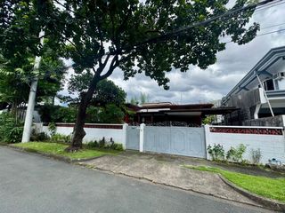 House For Sale in Bel-Air 2 Makati