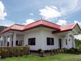 Stunning 300sqm Pool Villa Puerto Princesa Palawan For Sale Near Nagtabon & Talaudyong Beach